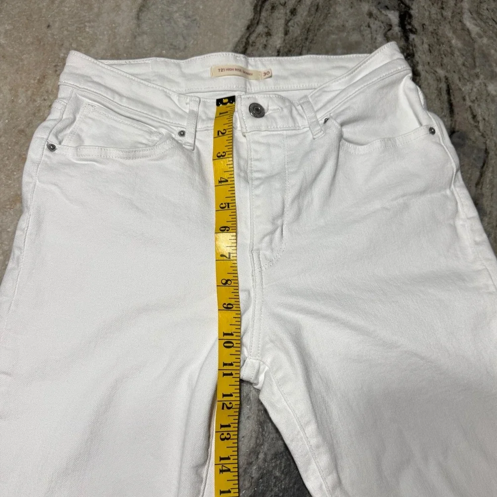 Levi's 721 High Rise Skinny Jeans Womens 30 Denim White Distressed Raw Hem Boho‎